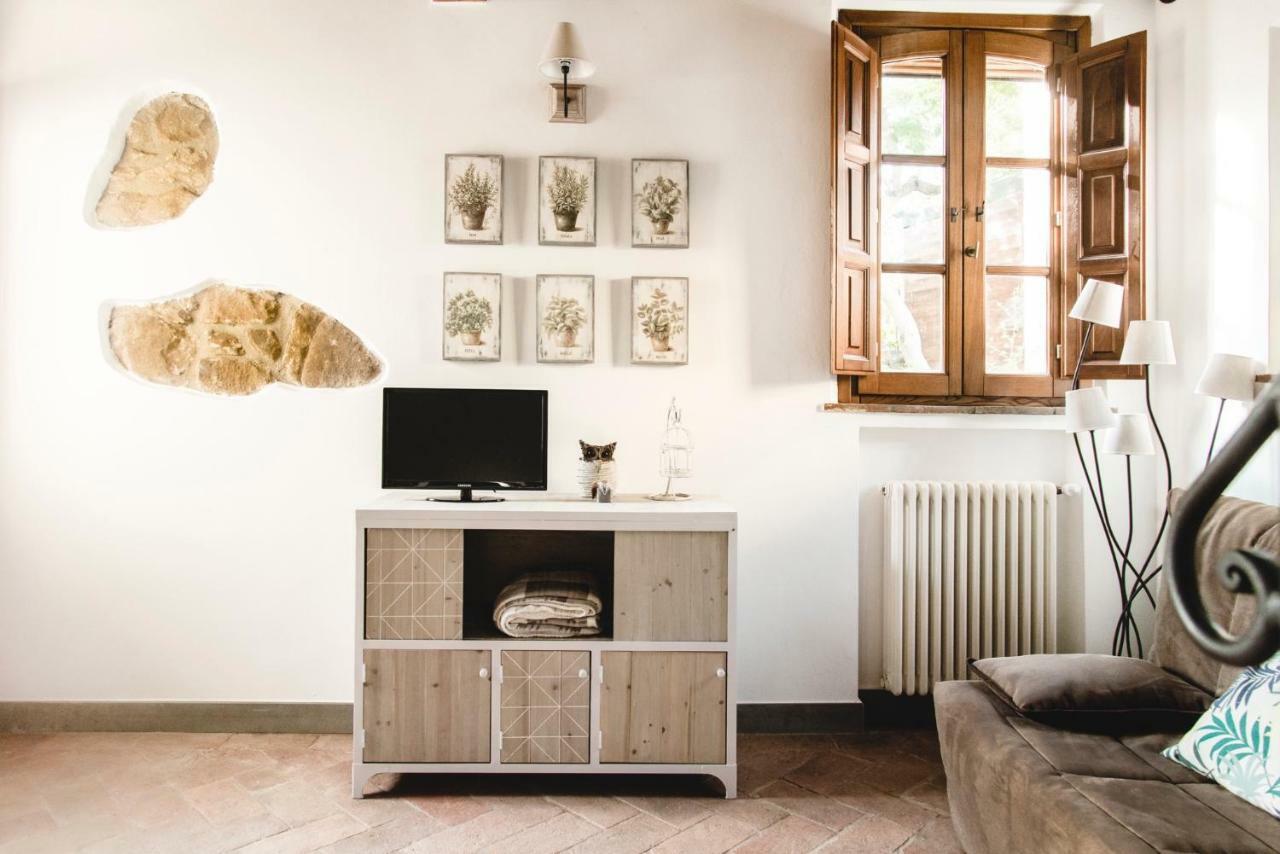 Vila Il Fienile Di Tigliano Vinci Exteriér fotografie