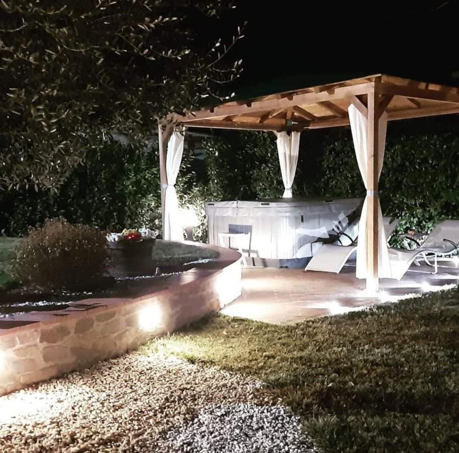 Vila Il Fienile Di Tigliano Vinci Exteriér fotografie